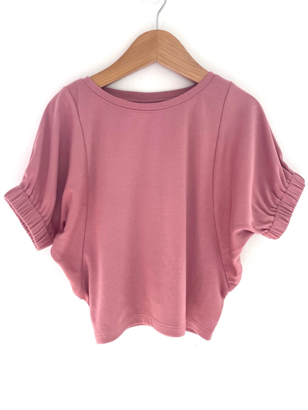 NEW Uniqlo Batwing Flowy Top, Fitted Cuffs, Dusty Rose Petal Pink, Short Sleeve